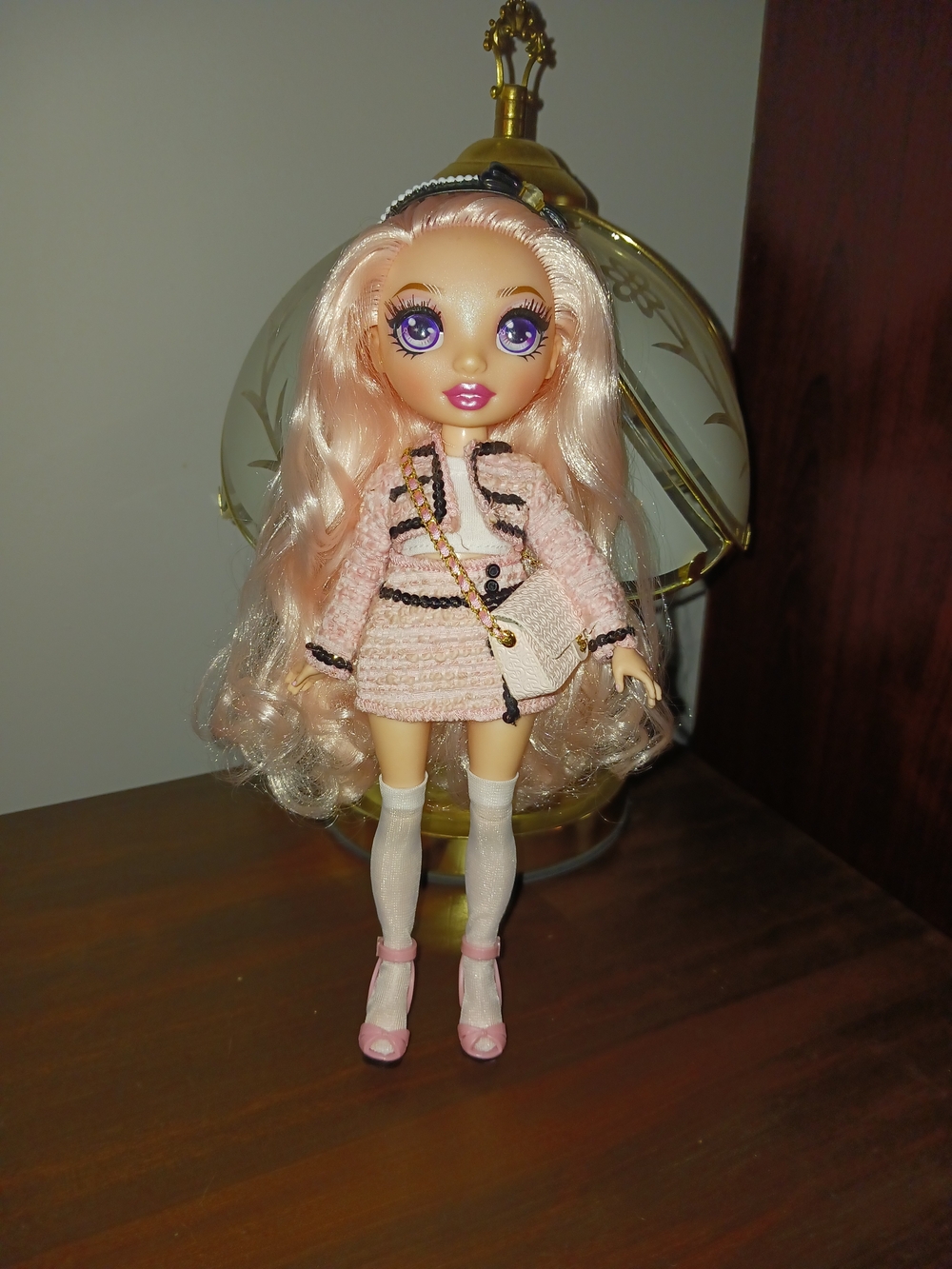 Rainbow High Doll Bella Parker